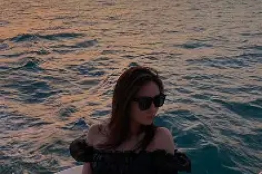 网红王炸姐直播突发疾病离世：生命最后三秒曝光39岁定格直播间