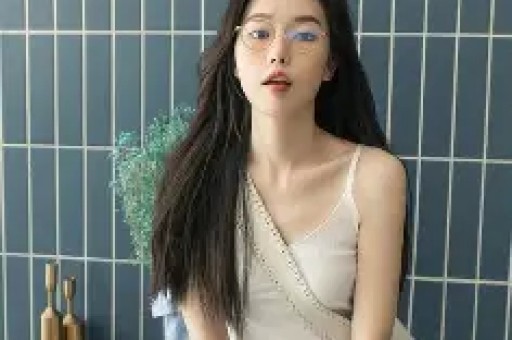TVB花旦吕慧仪自曝将移居中山坦言看中深中通道通车后的半小时生活圈以及远低于香港的房价许多港星朋友已先一步定居